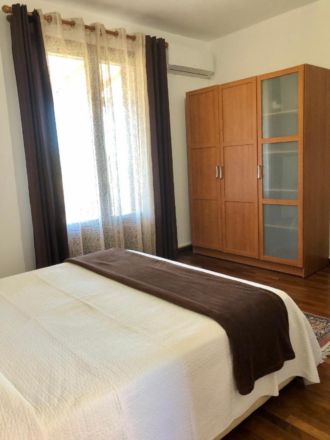 B&B Roomantic & Piscina Idromassaggio Cefalu Luaran gambar